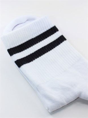 Beyaz tenis çorap siyah çizgili